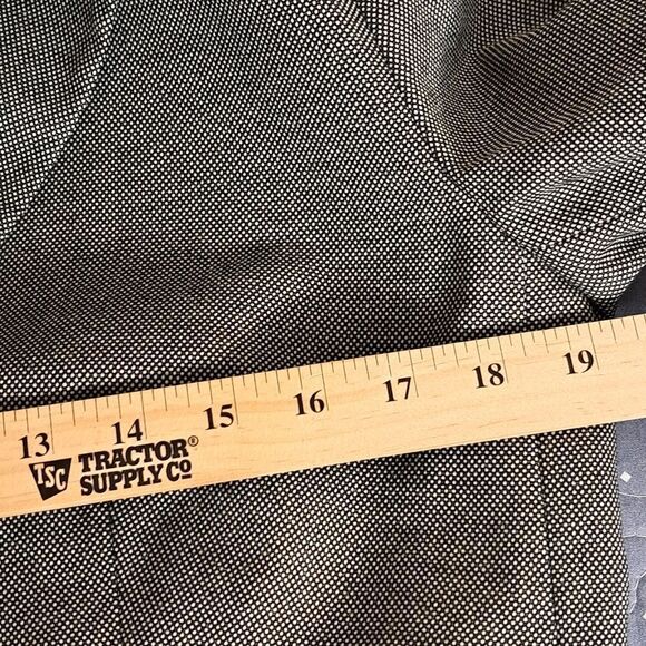 Liz Claiborne lined blazer suit jacket size Medium - Picture 5 of 6